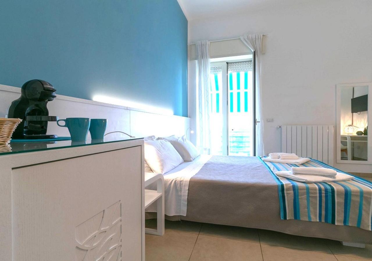 Fronte Mare Rooms By Salentolimit Porto Cesareo Buitenkant foto