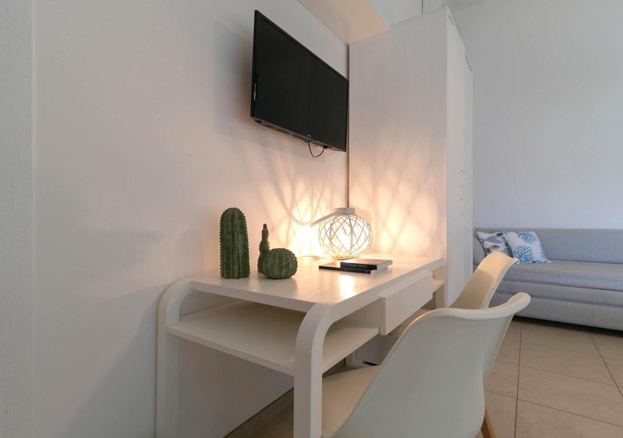 Fronte Mare Rooms By Salentolimit Porto Cesareo Buitenkant foto