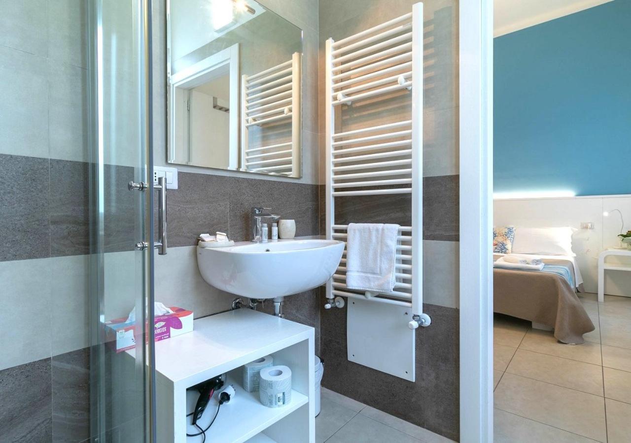 Fronte Mare Rooms By Salentolimit Porto Cesareo Buitenkant foto