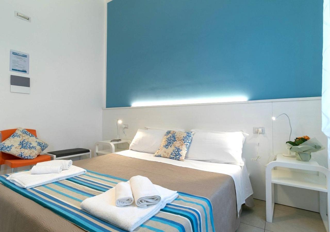 Fronte Mare Rooms By Salentolimit Porto Cesareo Buitenkant foto
