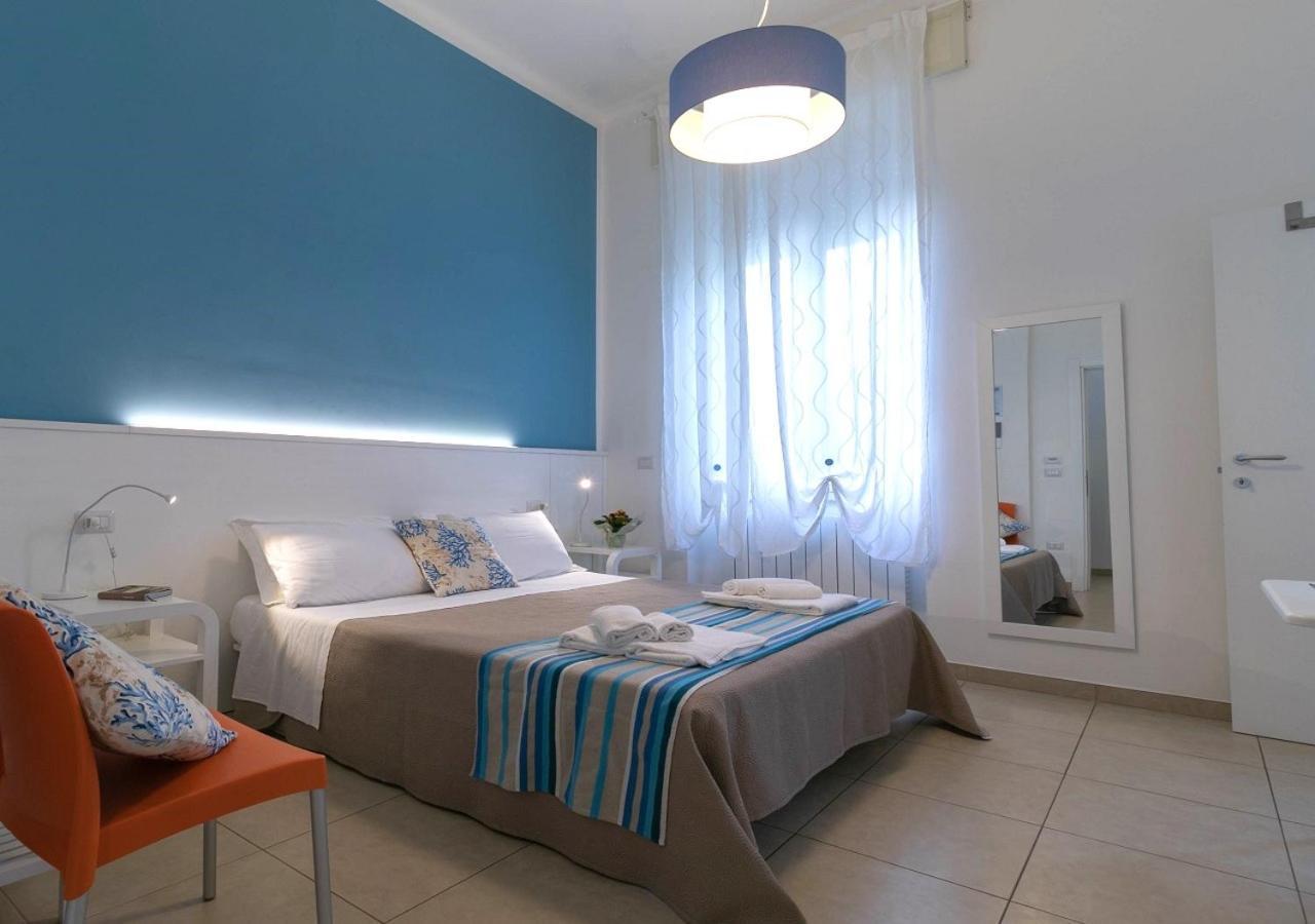 Fronte Mare Rooms By Salentolimit Porto Cesareo Buitenkant foto