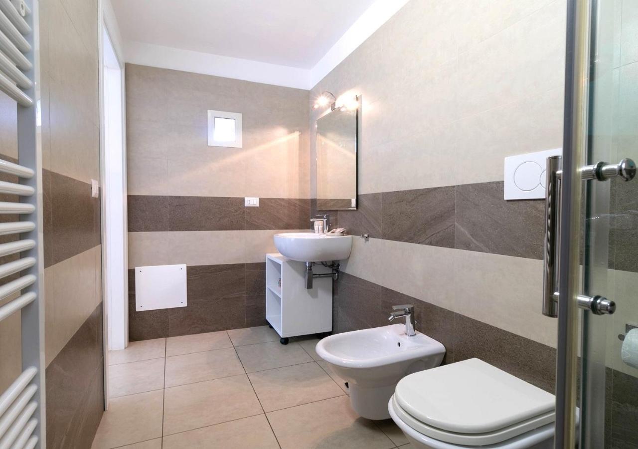 Fronte Mare Rooms By Salentolimit Porto Cesareo Buitenkant foto